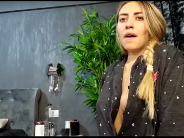 girl cam all day babesgowild image #3345602