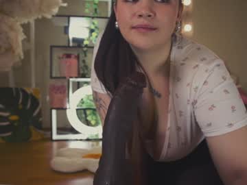 girl cam all day chery_lady22 image #8360715