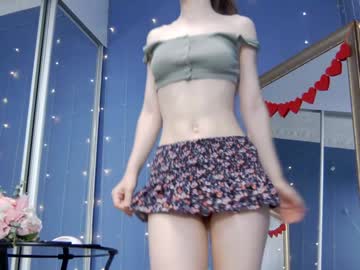 girl cam all day kriskras__ image #7363410