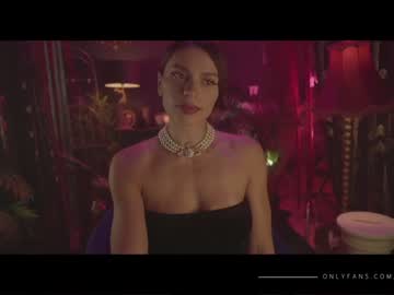 girl cam all day lucieoude_ image #2668043