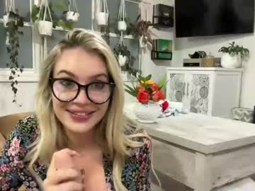 girl cam all day princessbbgirl image #5992440