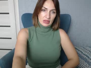 girl cam all day mallinia image #8375061