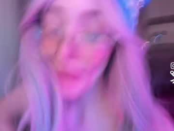 girl cam all day elizabethbritanny image #9105105