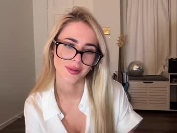 girl cam all day whoiscassie image #9395230