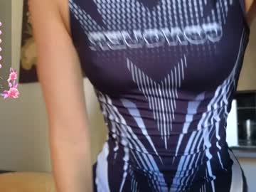 girl cam all day white_lime image #7777207