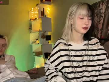 couple cam all day veryraretwins image #8595126