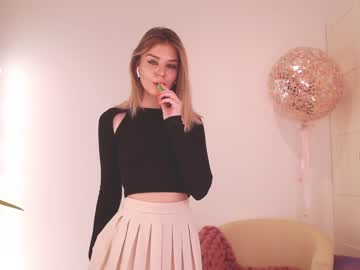 girl cam all day alterali image #542059