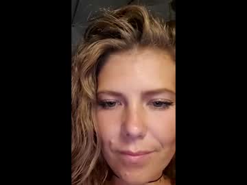 girl cam all day kosmickate image #3300270