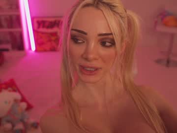 girl cam all day bunnydollstella image #7701582
