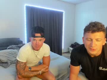 couple cam all day cowsgomoo101 image #2150698
