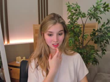 girl cam all day milablush image #3290061