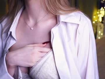 girl cam all day _1ce_ image #8538465