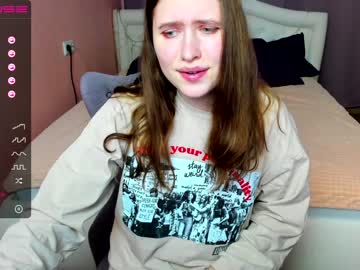 girl cam all day adel_onlane image #954552