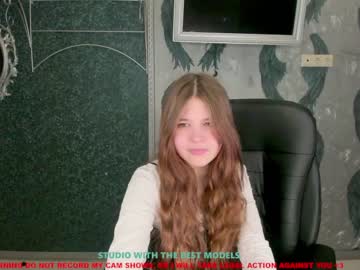 couple cam all day karolina_coy image #1865684