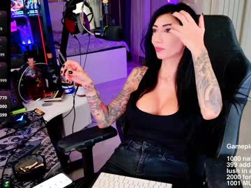 girl cam all day evelyne92 image #8199671