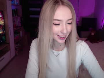 girl cam all day gudeeetama image #325144