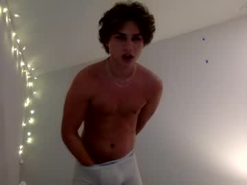 man cam all day chaseehutch image #6266119