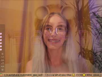 girl cam all day girl_i_am image #5530734