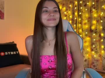 girl cam all day paaulina image #8088700
