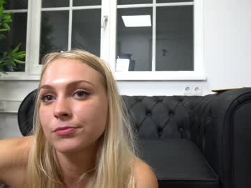 girl cam all day siswet19 image #1919765