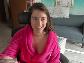 girl cam all day cidergal69 image #8570637
