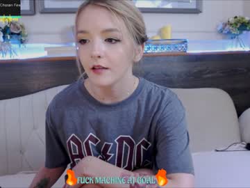 girl cam all day ginger_pie image #2351365