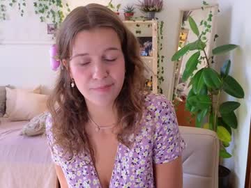 girl cam all day eli_sun image #7886040