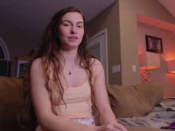 girl cam all day chroniclove image #3893380