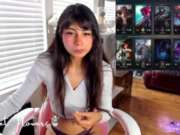 girl cam all day violetttflowers image #6831049