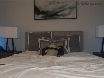 couple cam all day ari_lovexo image #2625147