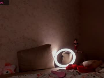 girl cam all day bzzzme image #6028157