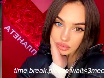 girl cam all day angella_kleee image #2044646