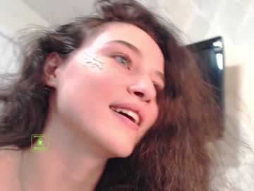 girl cam all day demurelixir image #405583