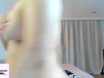 girl cam all day hot_chill__ image #4389300