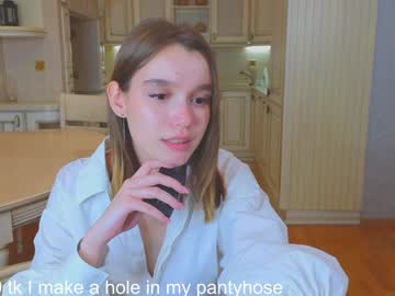 girl cam all day harrieteasley image #8005058