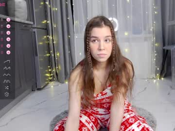 girl cam all day monika_youthfull image #5939203