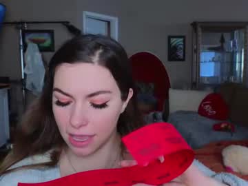 girl cam all day chroniclove image #8908793