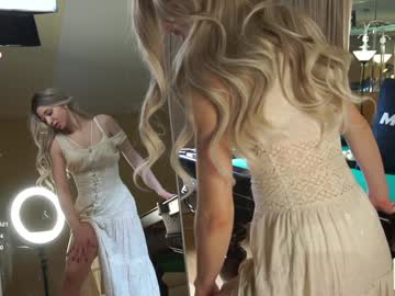 girl cam all day checkmypeach image #8549121