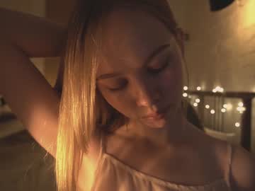 girl cam all day bibi_it_is image #2545756
