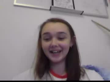 girl cam all day nomieturtles69 image #2681805