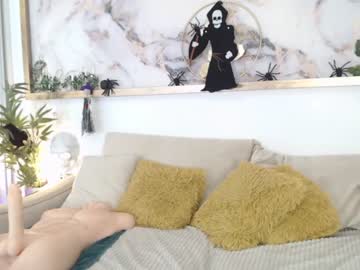 girl cam all day marrylouanne image #2982313