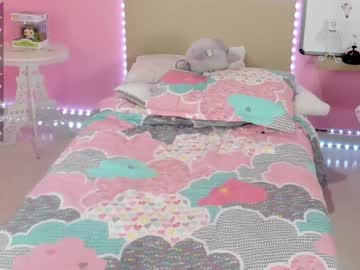 girl cam all day little_effy18 image #2222724