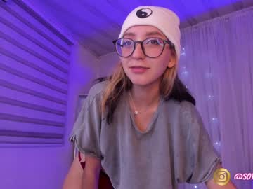 girl cam all day maxinegh_ image #995134