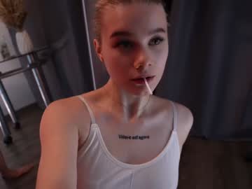 girl cam all day anna_royal_ image #7505099
