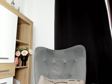 girl cam all day 9harlotte99 image #4823286