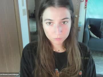 girl cam all day cidergal69 image #7939163