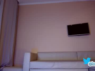 girl cam all day hollyextra image #3525615