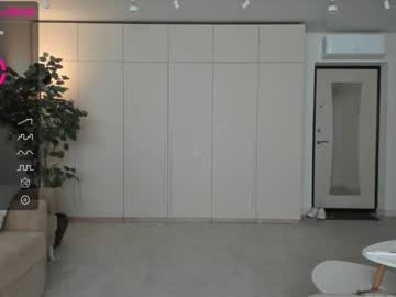 girl cam all day oki_dokie image #4653039