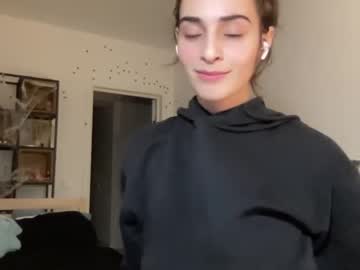 girl cam all day wonderland_stia image #5586709