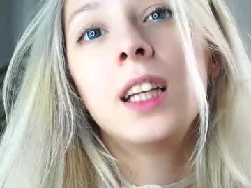 girl cam all day oxonmymind image #9706270